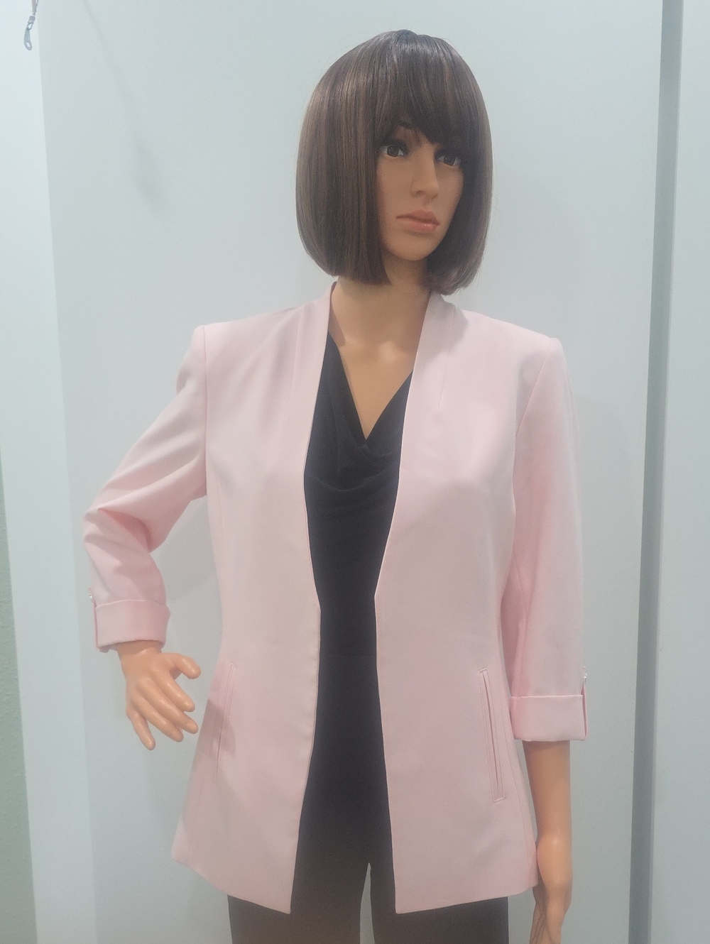 Calvin Klein Pale Pink Open-Front Blazer Jacket,  3/4 Length Sleeves. Size 4